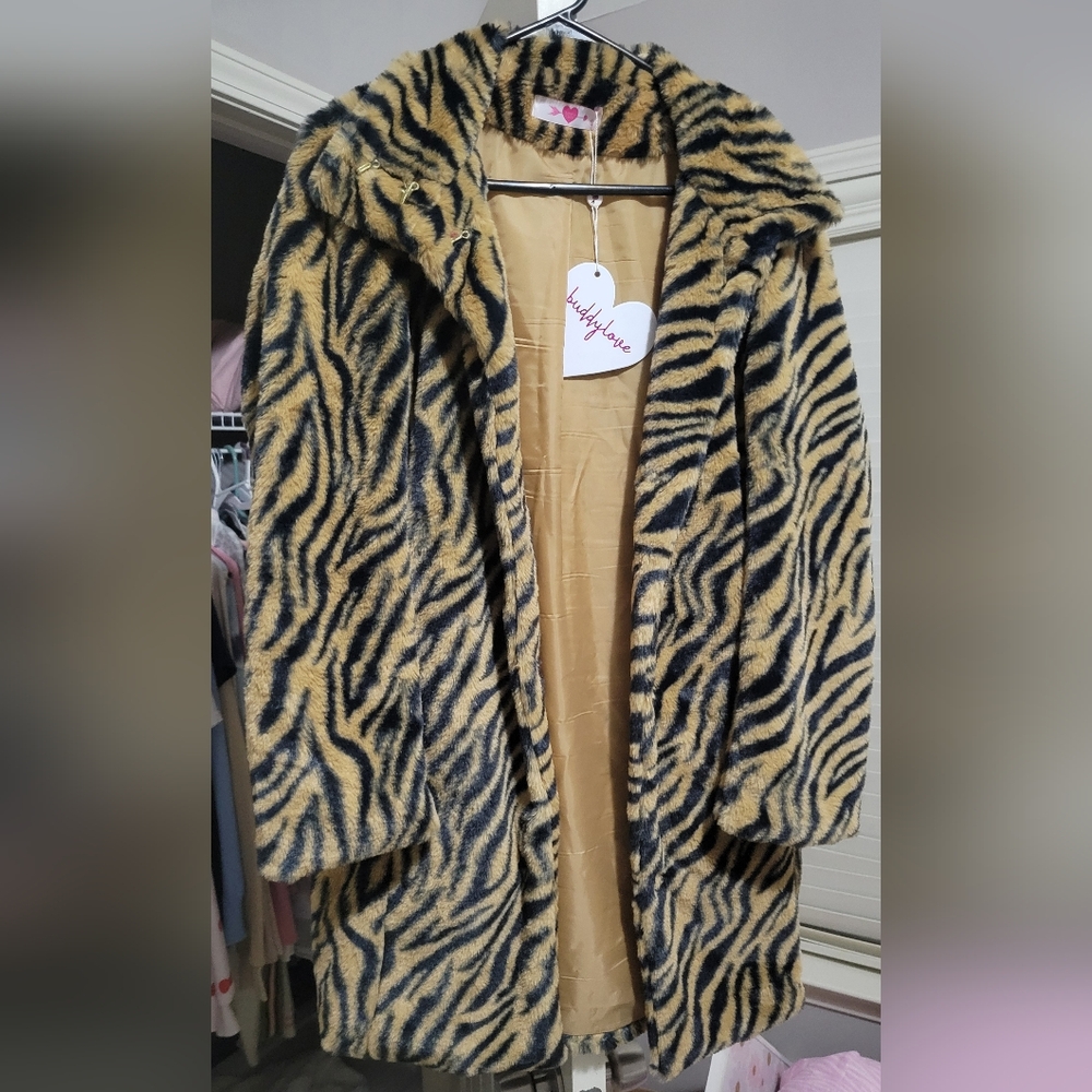 Buddy Love Tiger Print Sweater Jacket